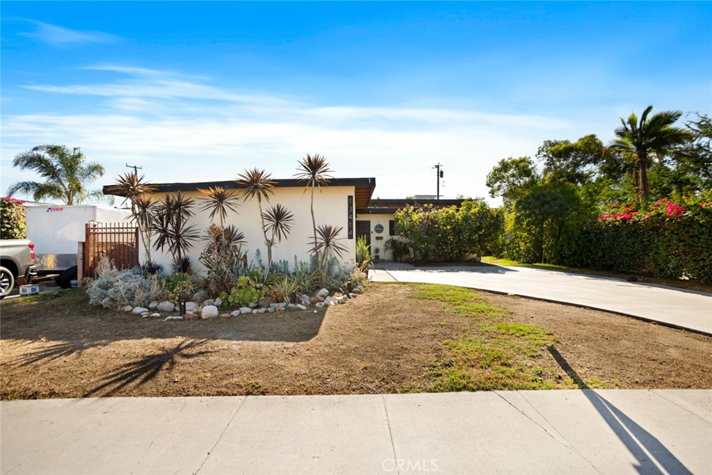 MLS #PW25238617 image #1