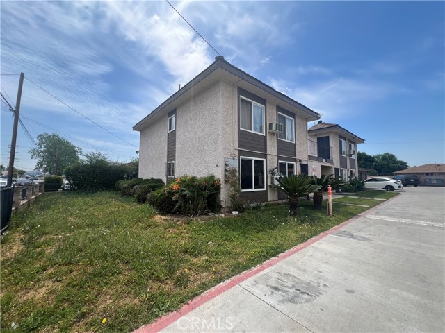 Detail Gallery Image 5 of 27 For 669 ,687,651 Weber St., Pomona,  CA 91768 - – Beds | – Baths