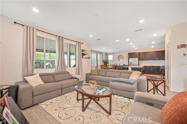 Detail Gallery Image 22 of 71 For 233 Cold Creek, Oakley,  CA 94561 - 4 Beds | 3 Baths