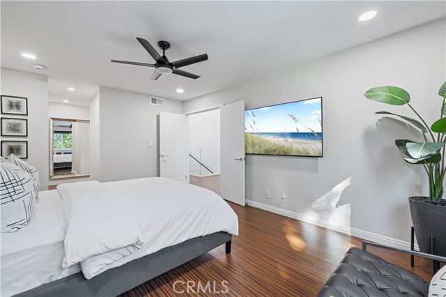 Detail Gallery Image 17 of 46 For 10061 Melinda Way #2,  Northridge,  CA 91325 - 2 Beds | 2/1 Baths