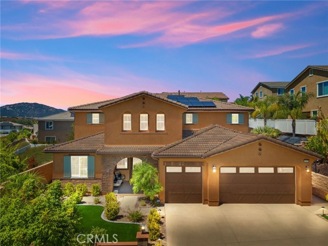 Detail Gallery Image 2 of 69 For 45559 Zander Ct, Temecula,  CA 92592 - 7 Beds | 4/1 Baths