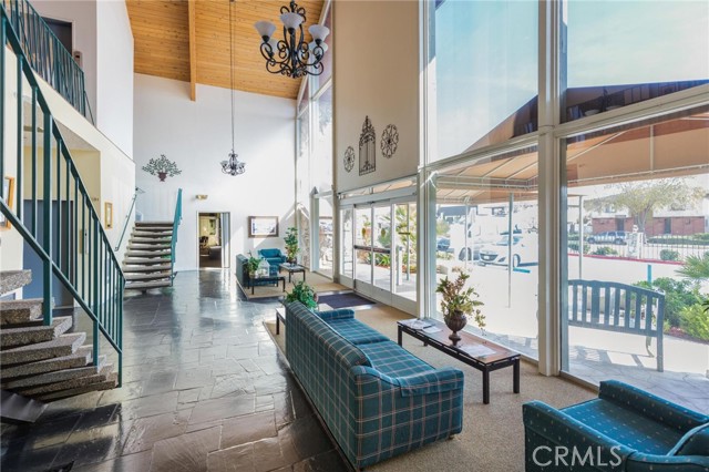 Detail Gallery Image 30 of 38 For 22679 Nadine Cir #B,  Torrance,  CA 90505 - 2 Beds | 1/1 Baths