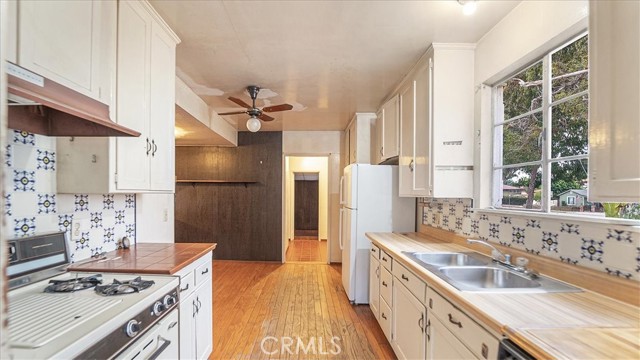 1122 Hickory Avenue, Torrance, CA, 90503 1122 Hickory Avenue, Torrance, CA, 90503