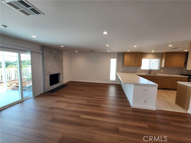 Detail Gallery Image 9 of 75 For 17176 Gunther St, Granada Hills,  CA 91344 - 4 Beds | 2/1 Baths