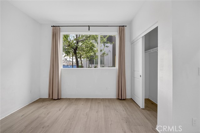 Detail Gallery Image 10 of 55 For 8405 N Fusion, Northridge,  CA 91325 - 4 Beds | 4 Baths