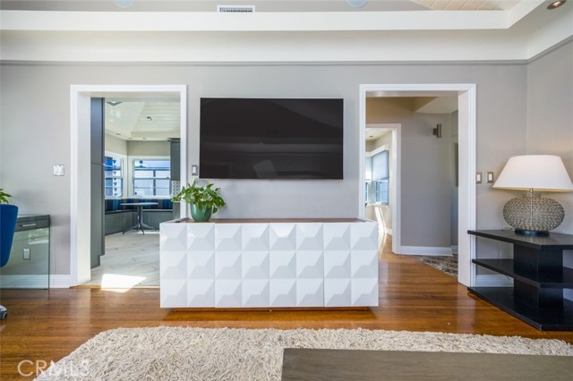 Detail Gallery Image 17 of 51 For 264 Ravenna, Long Beach,  CA 90803 - 2 Beds | 1 Baths