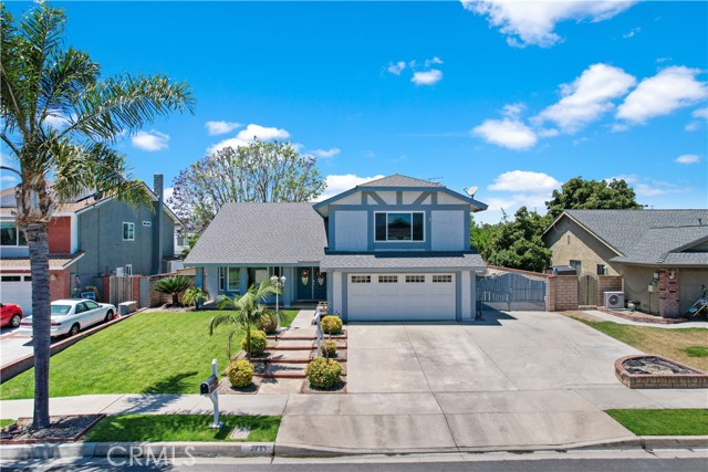 2738 S Del Norte Avenue, Ontario CA: https://media.crmls.org/medias/4491bbda-57b1-4270-a129-003c4afedf46.jpg