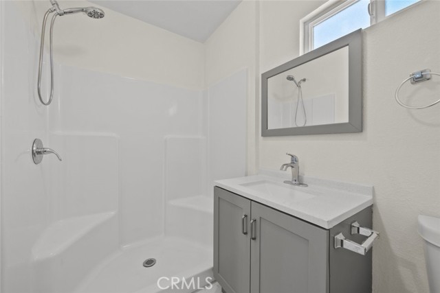 5040 N Lyman Avenue, Covina CA: https://media.crmls.org/medias/44921f7a-3173-46b9-ad17-0988f436097a.jpg