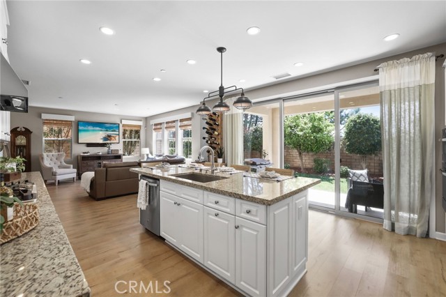 Detail Gallery Image 13 of 48 For 26 Morning Glory, Lake Forest,  CA 92630 - 3 Beds | 3/1 Baths