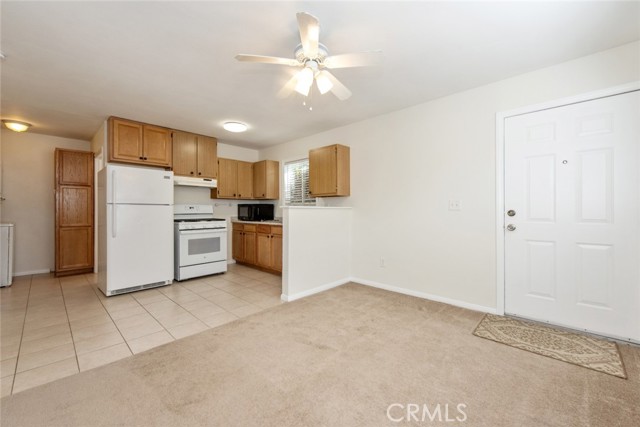 2645 E Walnut Avenue, Orange CA: https://media.crmls.org/medias/4492b8da-5b1d-4a59-8661-df6535e9cf69.jpg