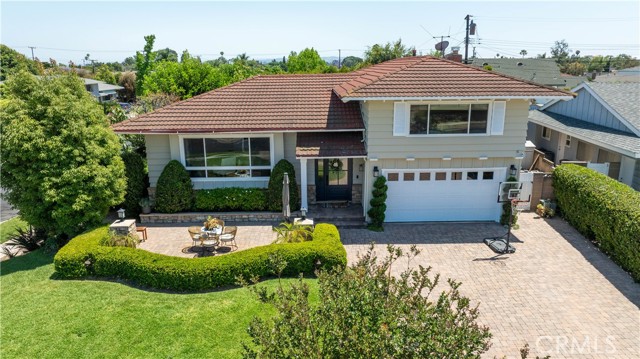 Image 1 of 39 For 17582 Meredith Dr.