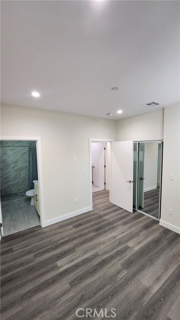 Detail Gallery Image 16 of 35 For 14629 Brand Bld, –,  CA 91345 - 2 Beds | 2 Baths