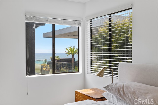 Detail Gallery Image 24 of 37 For 221 27th St, Manhattan Beach,  CA 90266 - 2 Beds | 2 Baths