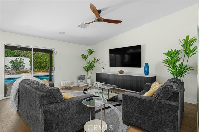 Detail Gallery Image 16 of 36 For 1525 Sonora Ct, Palm Springs,  CA 92264 - 4 Beds | 2/1 Baths