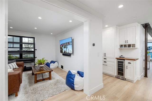 5903 E Corso Di Napoli, Long Beach CA: https://media.crmls.org/medias/44941edc-cb5e-41e3-9dcc-6c01b3743171.jpg