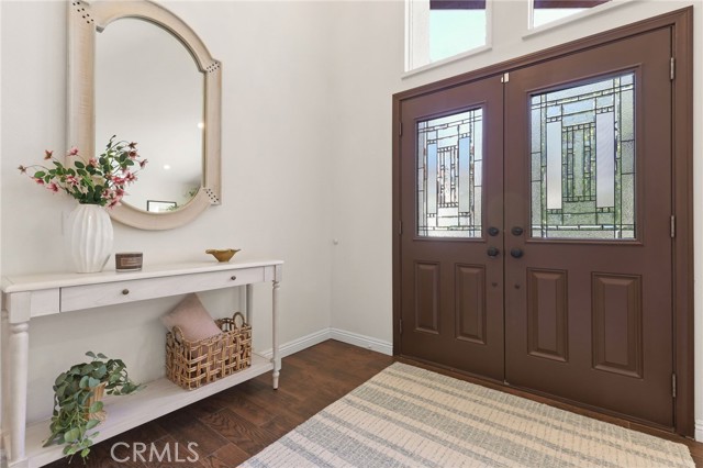 Detail Gallery Image 5 of 59 For 21419 Stanwell, Chatsworth,  CA 91311 - 5 Beds | 3 Baths