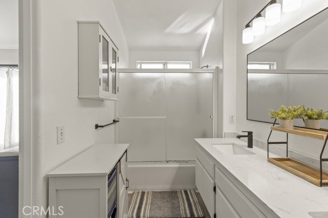 Detail Gallery Image 25 of 44 For 565 Rosalinda Dr, Oxnard,  CA 93030 - 3 Beds | 2 Baths