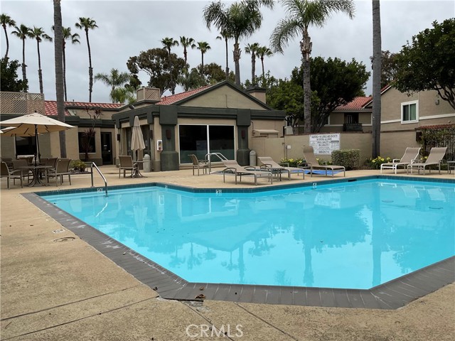 7405 Charmant Drive, San Diego CA: https://media.crmls.org/medias/4495d11e-dc8a-4168-bde2-0baffbf4cecf.jpg