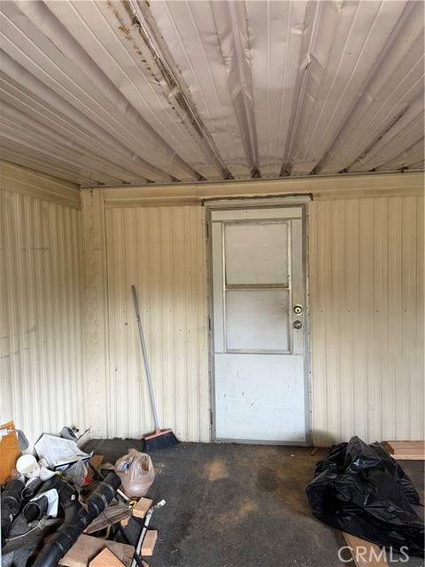 Detail Gallery Image 15 of 22 For 301 E Foothill #6,  Pomona,  CA 91767 - 2 Beds | 1 Baths