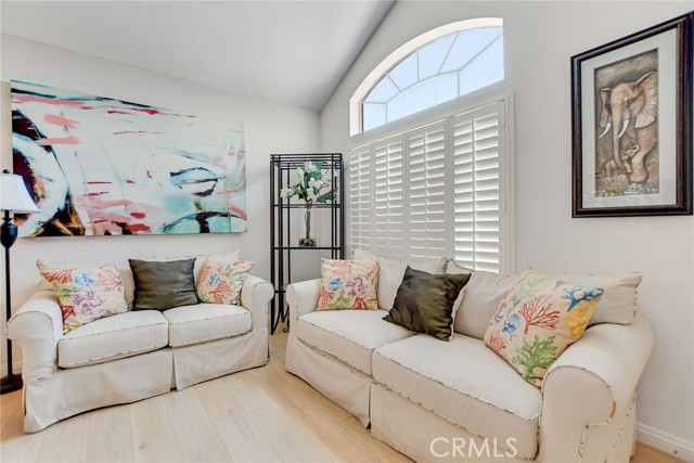 5575 Osborne Court, San Bernardino CA: https://media.crmls.org/medias/44970f58-7187-4d95-950c-80fcbcf9947f.jpg