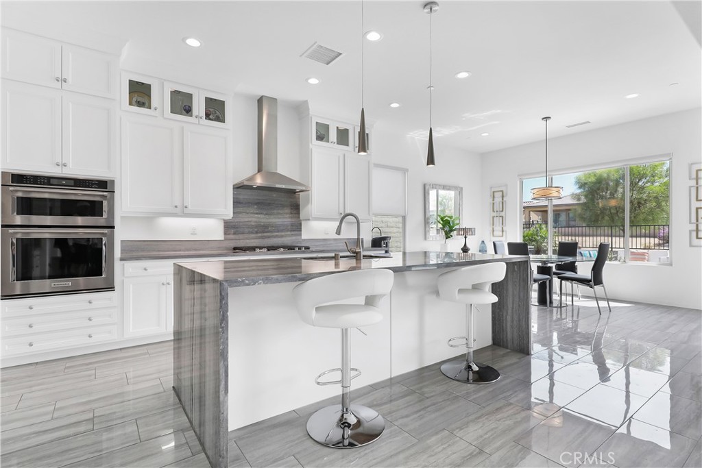 MLS #OC25201228 image #8