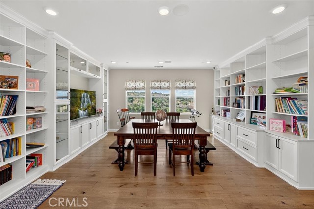 Detail Gallery Image 39 of 75 For 16069 Ranchview Ct, Riverside,  CA 92504 - 5 Beds | 4/1 Baths