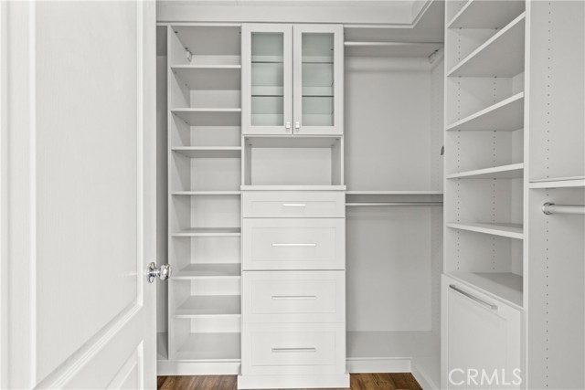 Detail Gallery Image 15 of 32 For 2535 Canterbury Ln, Simi Valley,  CA 93063 - 4 Beds | 2/1 Baths