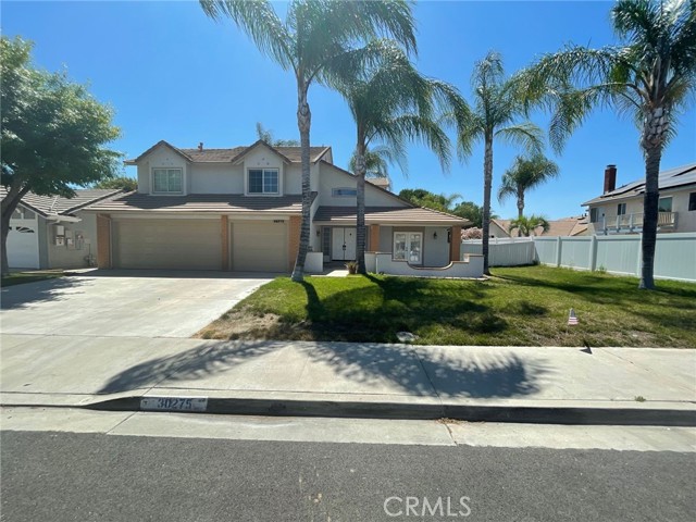 Detail Gallery Image 1 of 28 For 30275 Avenir Way, Menifee,  CA 92584 - 4 Beds | 2/1 Baths