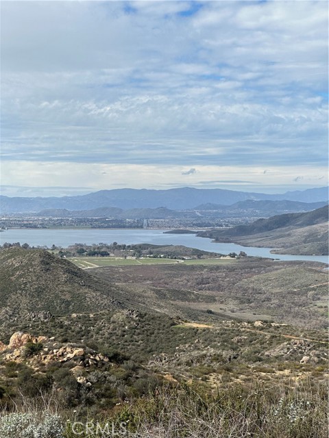 MLS# SW24025327