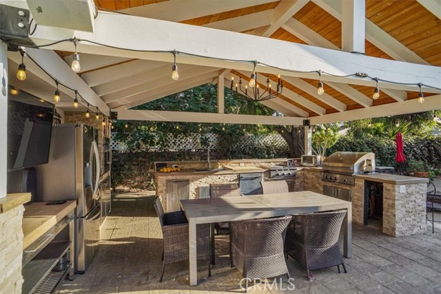 10624 Nevada Avenue, Chatsworth CA: https://media.crmls.org/medias/449a756d-21ca-4d24-bd85-bdb4dfbe1280.jpg