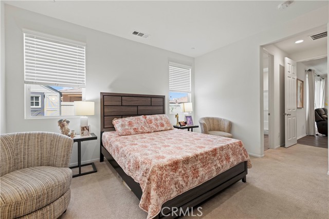5025 W Avenue J6, Lancaster CA: https://media.crmls.org/medias/449a82b9-18b2-40bd-8fde-afeb94ded2b0.jpg