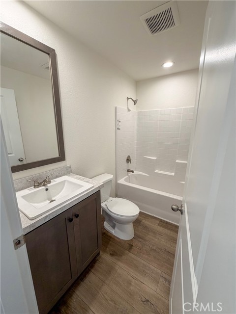 Detail Gallery Image 11 of 19 For 16860 Slover Ave #67,  Fontana,  CA 92337 - 3 Beds | 2 Baths