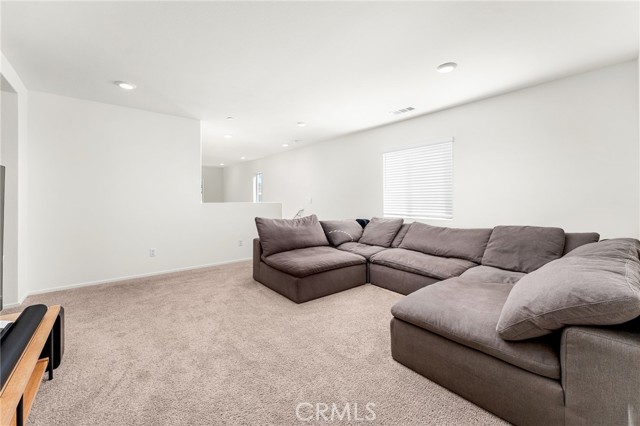 Detail Gallery Image 26 of 46 For 30555 Draco, Winchester,  CA 92596 - 5 Beds | 3 Baths