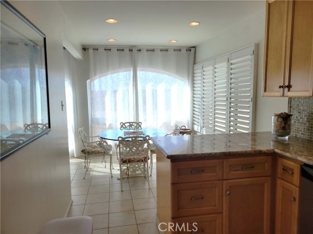 Detail Gallery Image 9 of 15 For 1319 Seal Way, Seal Beach,  CA 90740 - 3 Beds | 1 Baths