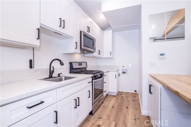 24302 Vista Ridge Drive, Valencia CA: https://media.crmls.org/medias/449da280-8b6d-4fd4-ad06-dd4fbfdc51c3.jpg