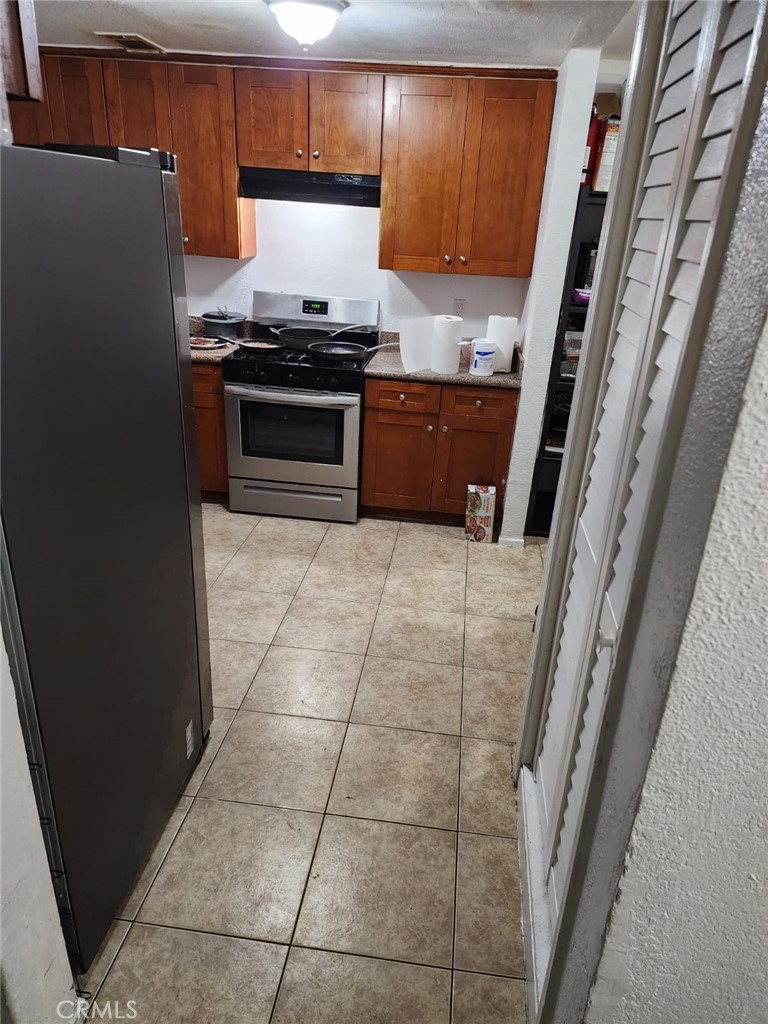 MLS #CV24253376 img 3