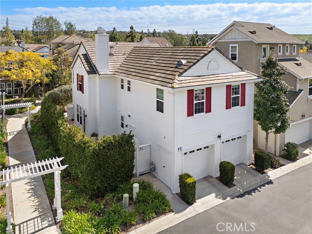 Detail Gallery Image 4 of 58 For 8 Earthen Ct, Ladera Ranch,  CA 92694 - 4 Beds | 2/1 Baths
