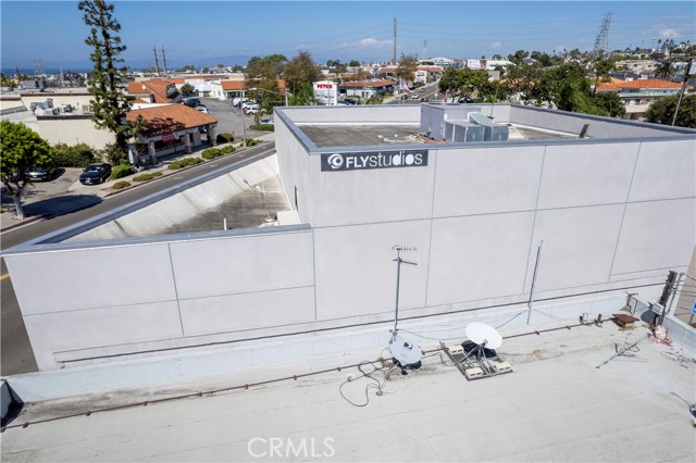 512 N Pacific Coast Highway, Redondo Beach, California 90277, ,Commercial Sale,For Sale,512 N Pacific Coast Highway,CRSB22225473