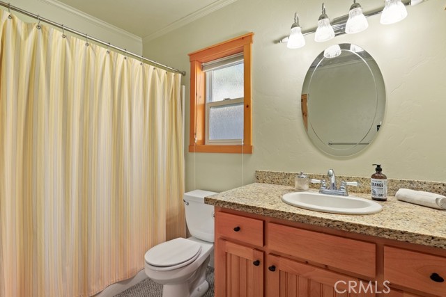 Detail Gallery Image 21 of 49 For 39061 Bayview Ln, Big Bear Lake,  CA 92315 - 2 Beds | 2 Baths