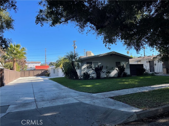 Detail Gallery Image 1 of 8 For 325 La Paloma St, Redlands,  CA 92373 - 2 Beds | 1 Baths