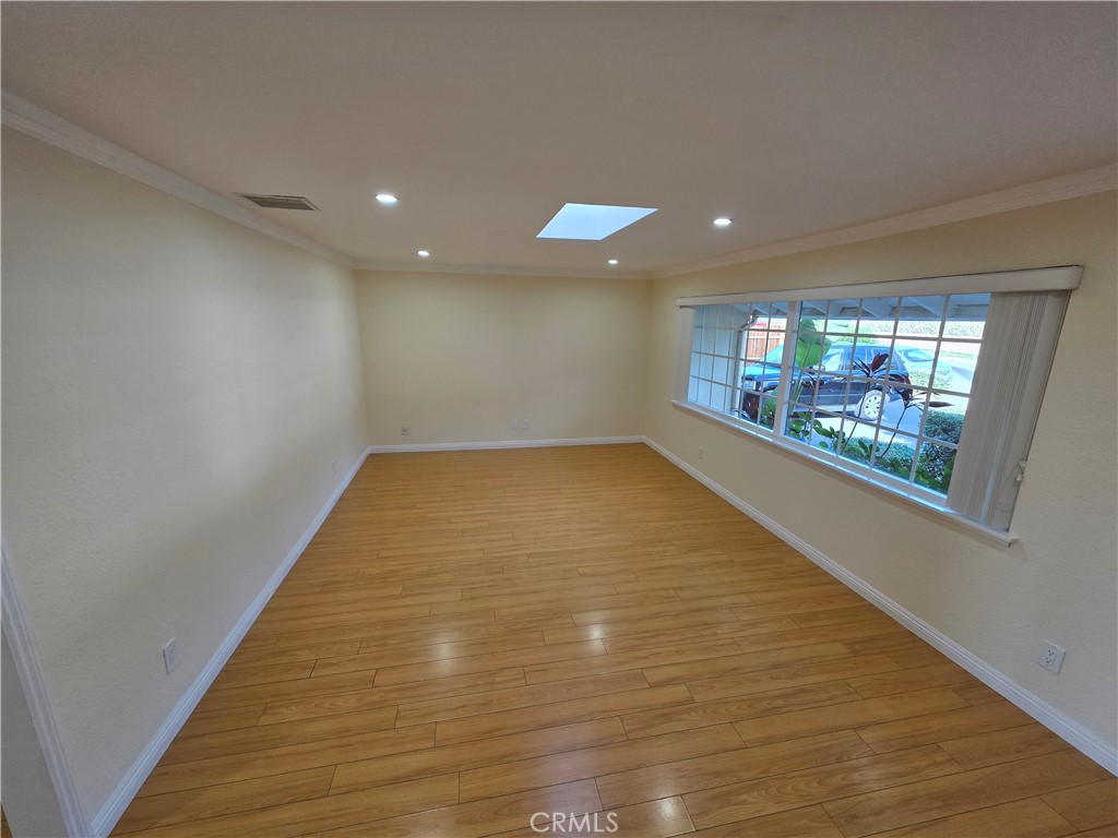 MLS #SR25251392 image #7