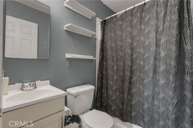 Detail Gallery Image 24 of 66 For 21931 Violeta Ave, Hawaiian Gardens,  CA 90716 - – Beds | – Baths