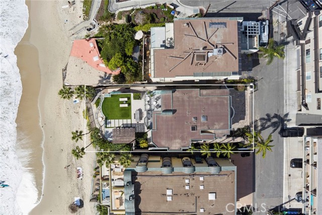 Detail Gallery Image 51 of 56 For 921 Gaviota Dr, Laguna Beach,  CA 92651 - 7 Beds | 7/1 Baths