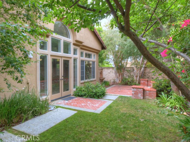 Detail Gallery Image 16 of 16 For 10655 Bruns Dr, Tustin,  CA 92782 - 3 Beds | 2/1 Baths