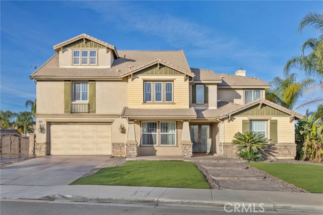 Detail Gallery Image 2 of 31 For 9575 Chandelle Way, Riverside,  CA 92508 - 6 Beds | 4/1 Baths