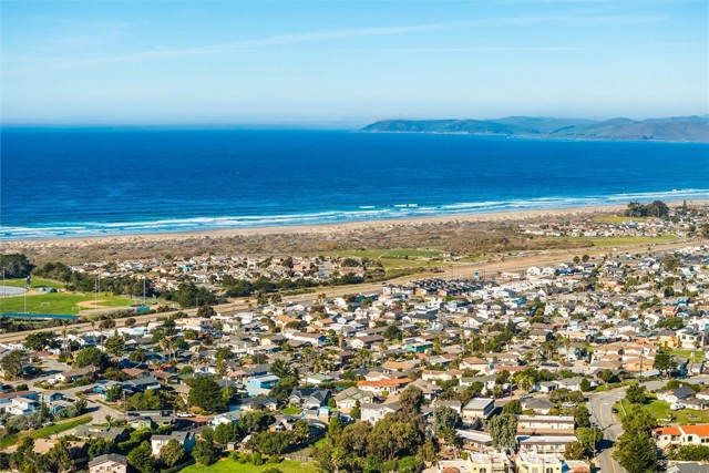 Detail Gallery Image 41 of 41 For 1955 Ironwood #K,  Morro Bay,  CA 93442 - 2 Beds | 1/1 Baths