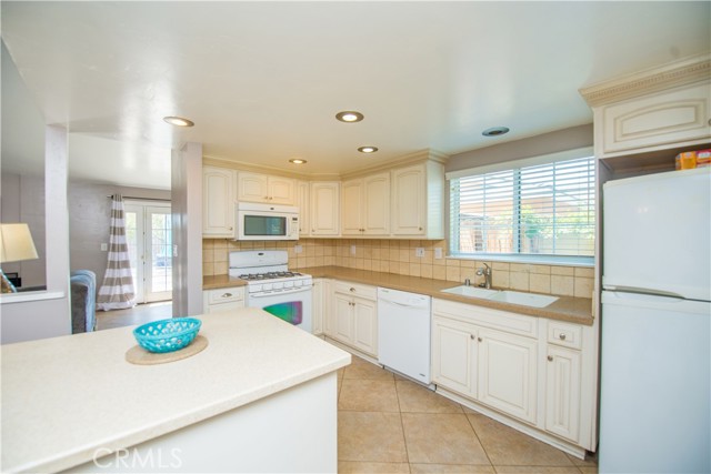 Image 3 for 1085 Normandy Terrace, Corona, CA 92878