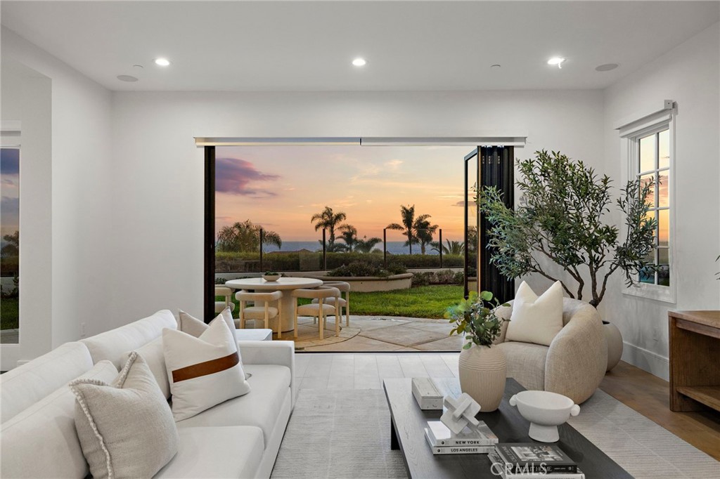 MLS #OC26122354 image #8