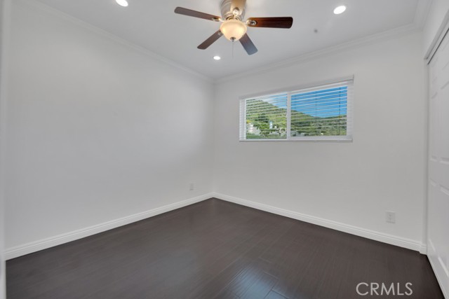 Detail Gallery Image 11 of 28 For 17847 Beneda #16,  Canyon Country,  CA 91351 - 2 Beds | 2 Baths