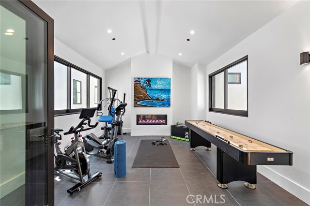 Detail Gallery Image 6 of 16 For 604 1/2 Acacia Ave, Corona Del Mar,  CA 92625 - 2 Beds | 2/1 Baths